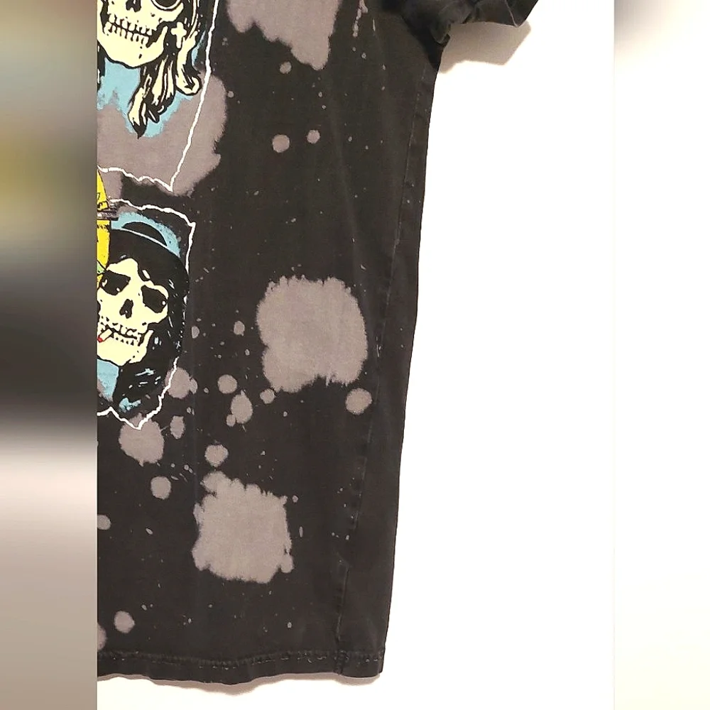 Guns N' Roses Men's Black & Gray Short Sleeved Graphic Band T-Shirt GUC Size M - Picture 4 of 10